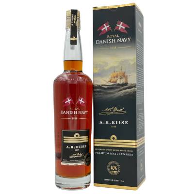 A.H. RIISE Royal Danish Navy Rum in Geschenkpackung 0,7l  40% Vol.